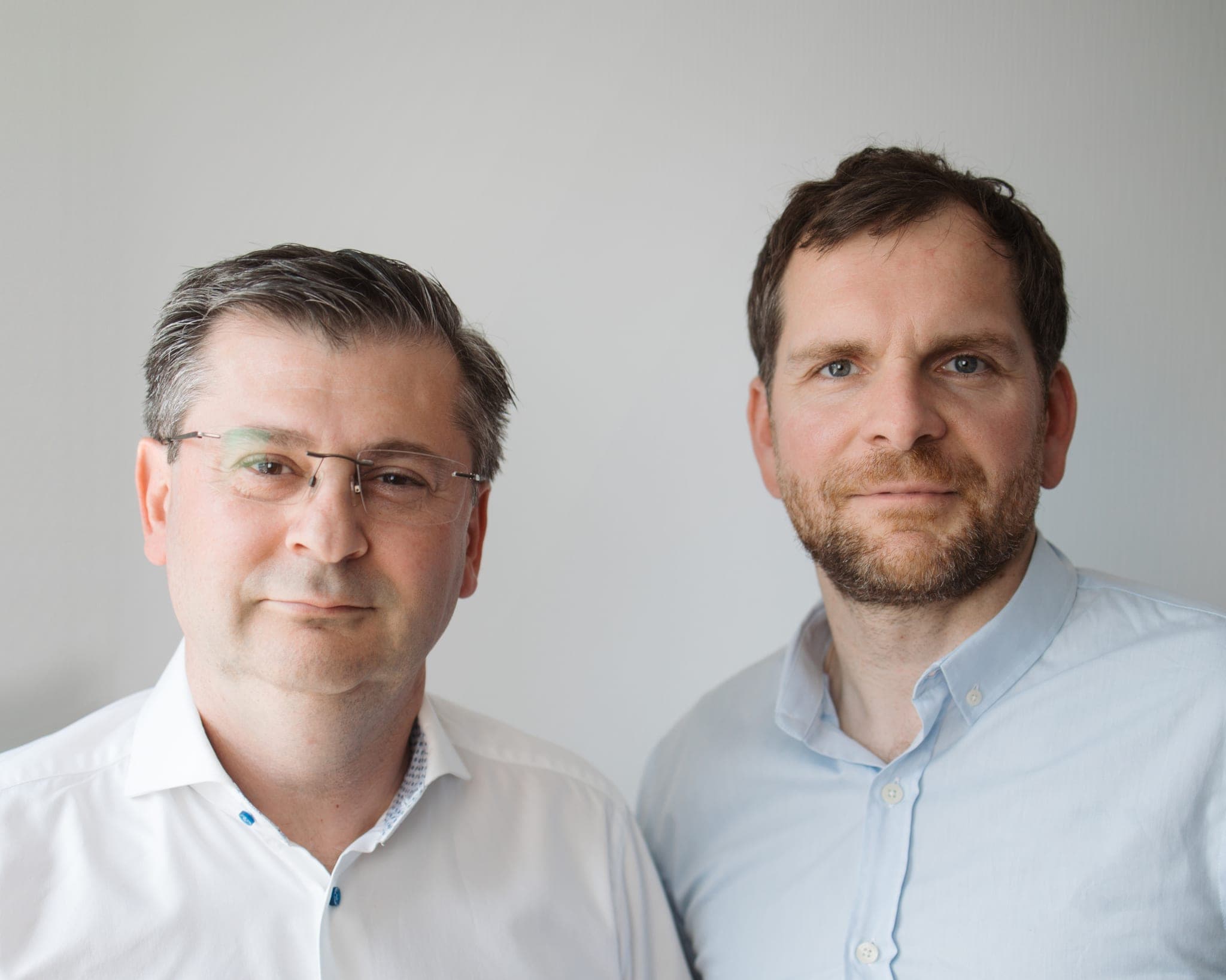 Dr. med. Albert Antonyan (links) und Aleksejs Gulans (rechts)
